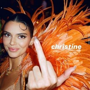 Meet your Posher, Christine